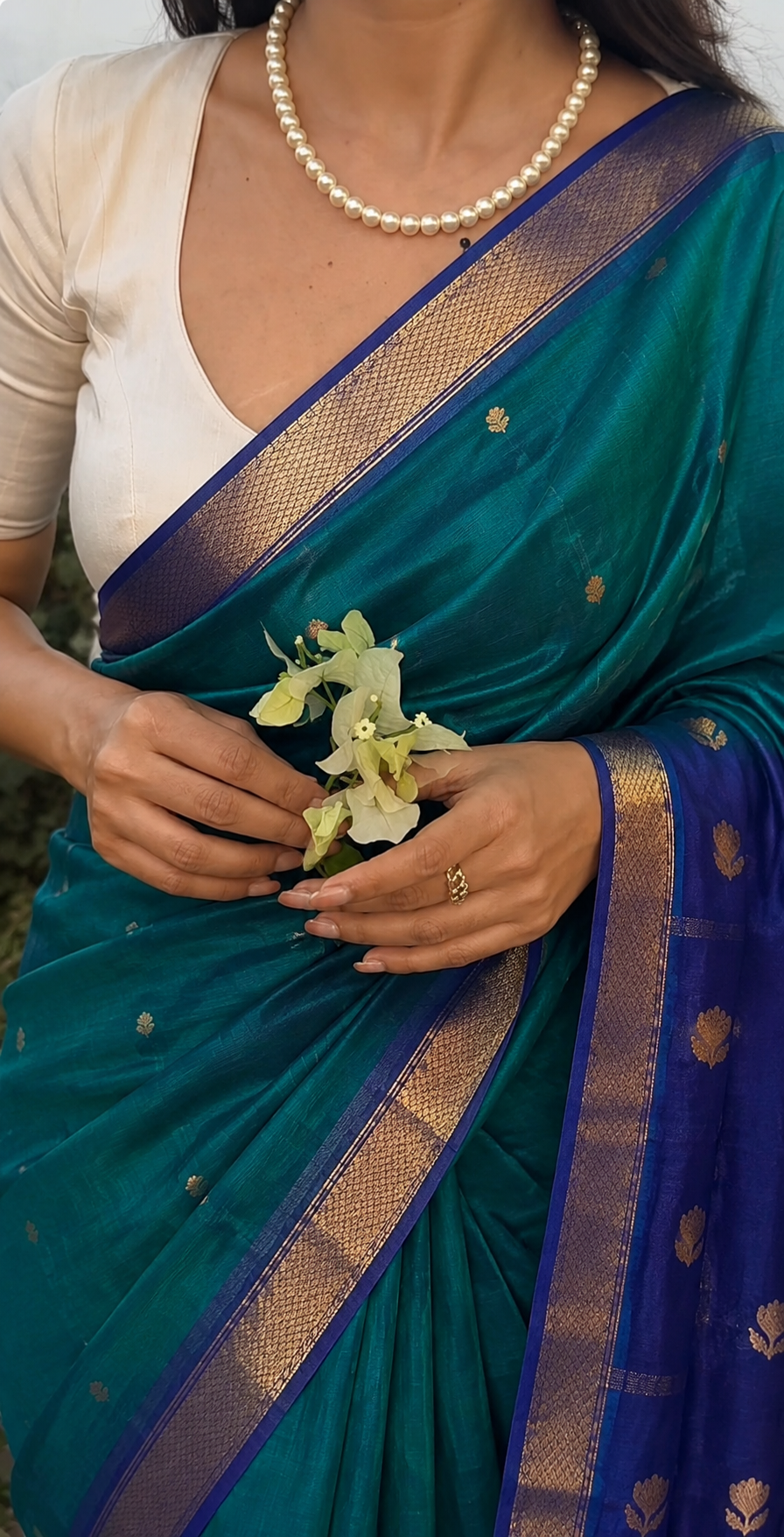 Saanjh x Peacock Green